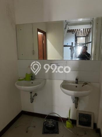 Ruko disewakan di Pancoran Jakarta Selatan dengan luas bangunan 85m2 Ruko disewakan di Pancoran Jakarta Selatan dengan luas bangunan 85m2