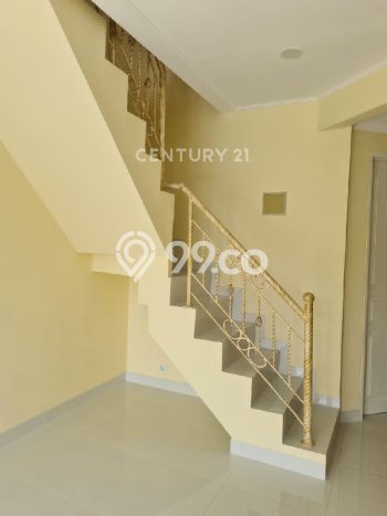 Siap Huni Rumah Mewah 5 Kamar di Kelapa Gading Dekat ke Mana Saja Siap Huni Rumah Mewah 5 Kamar di Kelapa Gading Dekat ke Mana Saja
