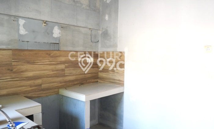 Rumah Elit LB 180m2 Siap Huni Desain Elegan di Pulomas, Jakarta Timur Rumah Elit LB 180m2 Siap Huni Desain Elegan di Pulomas, Jakarta Timur