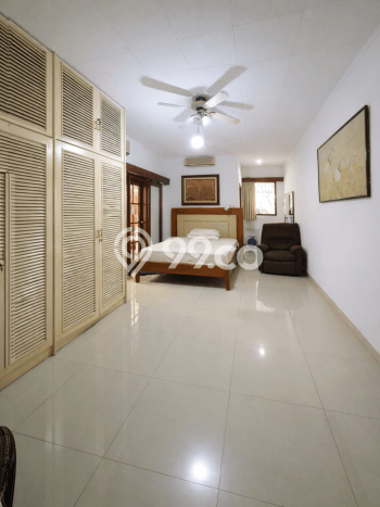 Hunian Elit LB 400m2 Siap Pakai Desain Elegan di Cipete, Jakarta Selatan Hunian Elit LB 400m2 Siap Pakai Desain Elegan di Cipete, Jakarta Selatan