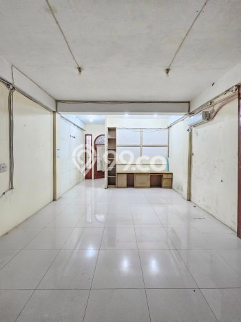 Ruko Dijual Lokasi Stratagis di Kebayoran Baru Jakarta Selatan Cocok untuk Bisnis Ruko Dijual Lokasi Stratagis di Kebayoran Baru Jakarta Selatan Cocok untuk Bisnis