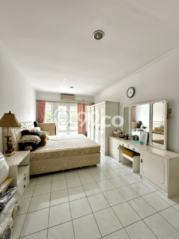Dijual Rumah Mewah Elegan Dengan View Eksklusif di Cipete, Jakarta Selatan Dijual Rumah Mewah Elegan Dengan View Eksklusif di Cipete, Jakarta Selatan