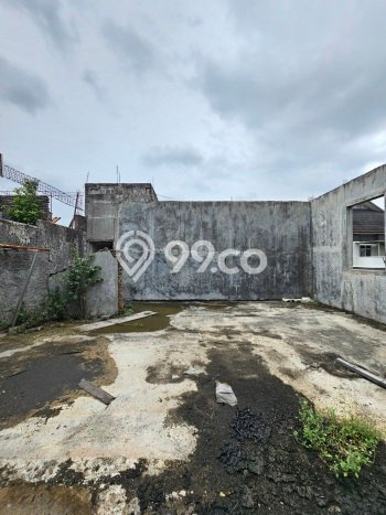 Unit Ruko Dijual di Jakarta Selatan LT 715m2 & LB 1000m2 Unit Ruko Dijual di Jakarta Selatan LT 715m2 & LB 1000m2