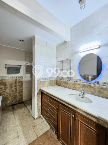 Rumah Elit Modern Tanpa Renovasi di Cipete Jakarta Selatan Rumah Elit Modern Tanpa Renovasi di Cipete Jakarta Selatan