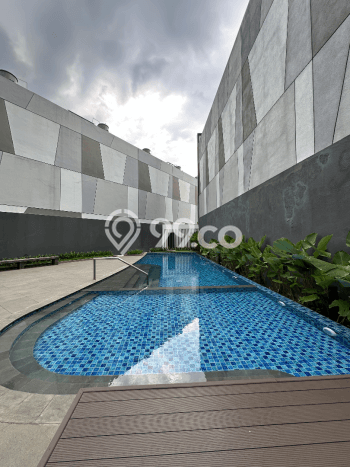Rumah Elit Modern Tanpa Renovasi di Fatmawati Jakarta Selatan Rumah Elit Modern Tanpa Renovasi di Fatmawati Jakarta Selatan