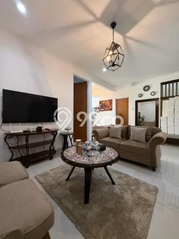 Jual Rumah Mewah Elegan Dengan View Cantik di Pangkalan Jati, Depok Jual Rumah Mewah Elegan Dengan View Cantik di Pangkalan Jati, Depok