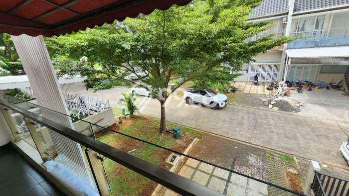 Hunian Elit LB 222m2 Siap Huni Desain Elegan di Sentul City, Bogor Hunian Elit LB 222m2 Siap Huni Desain Elegan di Sentul City, Bogor
