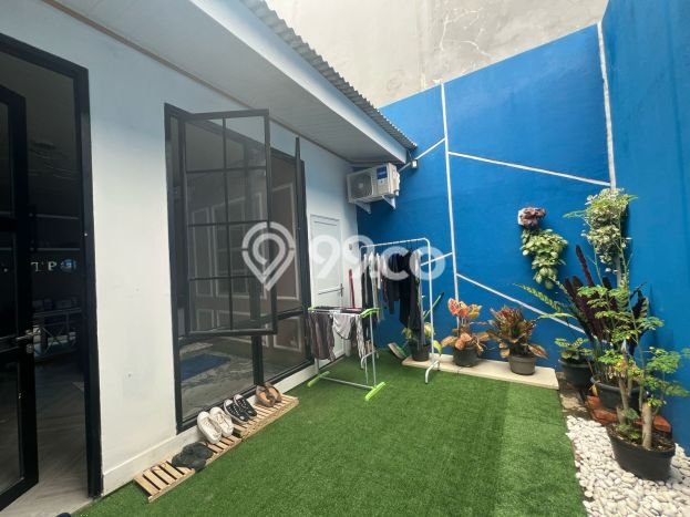 Rumah Elit Modern Tanpa Renovasi di Cibubur Jakarta Timur Rumah Elit Modern Tanpa Renovasi di Cibubur Jakarta Timur