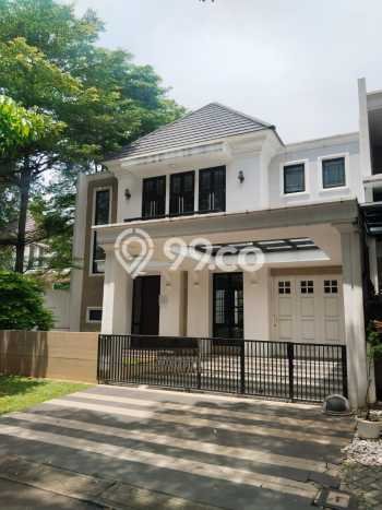 Jual Rumah Mewah Megah Dengan View Eksklusif di Cibubur, Bekasi Jual Rumah Mewah Megah Dengan View Eksklusif di Cibubur, Bekasi