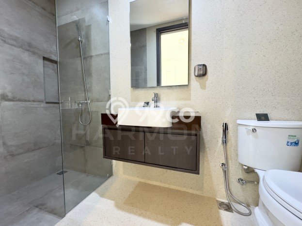 Ready to Use! Luxury House LT 176m2 Desain Modern di BSD City Ready to Use! Luxury House LT 176m2 Desain Modern di BSD City