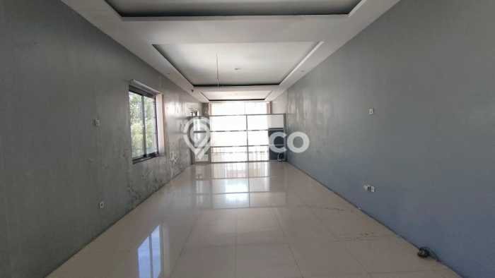 Ruko Dijual di Prime Area Bandung Luas 300m2 Ruko Dijual di Prime Area Bandung Luas 300m2