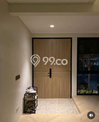 Rumah Luxury Modern Tanpa Renovasi di Bandung Kota Bandung Rumah Luxury Modern Tanpa Renovasi di Bandung Kota Bandung