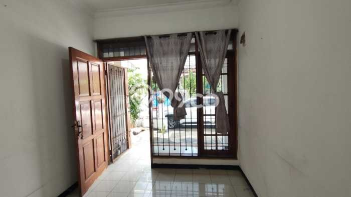 Rumah Kontrakan Bandung LT 160m2 LB 150m2 Kawasan Bandung Kota Rumah Kontrakan Bandung LT 160m2 LB 150m2 Kawasan Bandung Kota