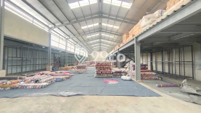 Unit Gudang Dijual di Bandung LT 5300m2 & LB 3000m2 Unit Gudang Dijual di Bandung LT 5300m2 & LB 3000m2