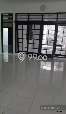 Ready to Use! Premium House LT 240m2 Desain Modern di Bintaro Ready to Use! Premium House LT 240m2 Desain Modern di Bintaro