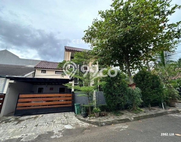 Jual Rumah Mewah Megah Dengan View Eksklusif di Bintaro, Tangerang Selatan Jual Rumah Mewah Megah Dengan View Eksklusif di Bintaro, Tangerang Selatan