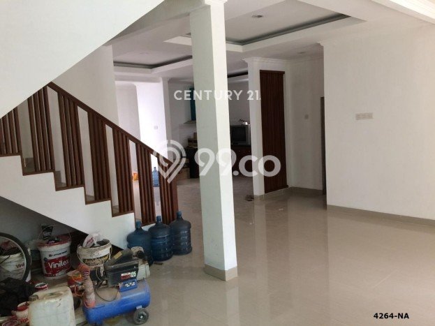 Rumah Mewah LB 200m2 Siap Huni Desain Elegan di Sektor 3A-Bintaro, Jakarta Selatan Rumah Mewah LB 200m2 Siap Huni Desain Elegan di Sektor 3A-Bintaro, Jakarta Selatan