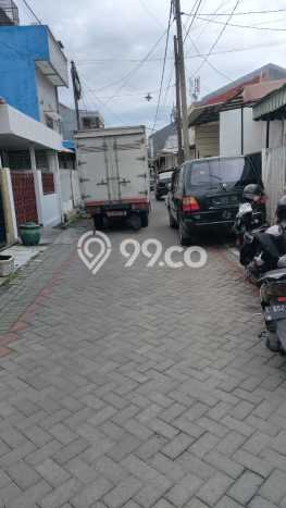 Rumah Modern Minimalis 4 Kamar Bisa Langsung Pindah di Dukuh Pakis Rumah Modern Minimalis 4 Kamar Bisa Langsung Pindah di Dukuh Pakis