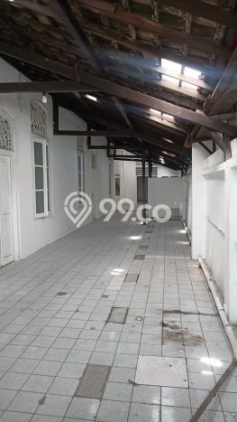 Dijual Rumah Premium dengan Fasilitas Sekitar Lengkap di Gubeng, Surabaya Dijual Rumah Premium dengan Fasilitas Sekitar Lengkap di Gubeng, Surabaya