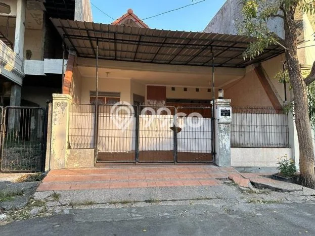 For Sale Rumah 2 Kamar Lokasi Strategis Bagus dan Strategis di Dukuh Pakis For Sale Rumah 2 Kamar Lokasi Strategis Bagus dan Strategis di Dukuh Pakis