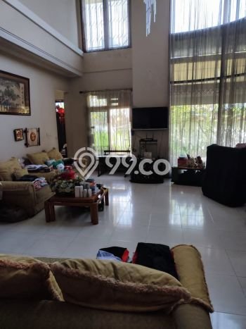 For Sale Rumah Mewah Exclusive di Dukuh Pakis, Surabaya For Sale Rumah Mewah Exclusive di Dukuh Pakis, Surabaya
