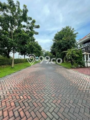 Dijual Tanah Lokasi Graha, Surabaya Seluas 404m2 Dijual Tanah Lokasi Graha, Surabaya Seluas 404m2