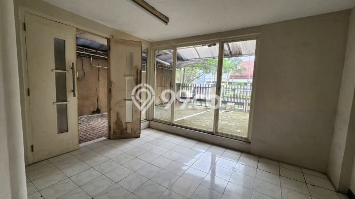 Siap Huni Rumah Mewah 4 Kamar di Tegalsari Dekat ke Mana Pun Siap Huni Rumah Mewah 4 Kamar di Tegalsari Dekat ke Mana Pun