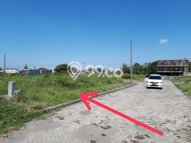 Tanah Dijual Lokasi Strategis di Surabaya dengan Luas 420m2 Tanah Dijual Lokasi Strategis di Surabaya dengan Luas 420m2