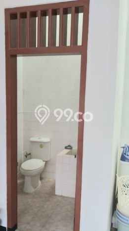 Rumah Modern 4 KT di Putat Jaya Surabaya Unfurnished Rumah Modern 4 KT di Putat Jaya Surabaya Unfurnished