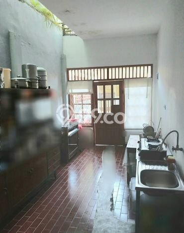 Rumah Modern 4 KT di Putat Jaya Surabaya Unfurnished Rumah Modern 4 KT di Putat Jaya Surabaya Unfurnished
