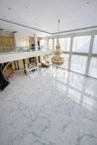 Rumah Elit LB 1750m2 Siap Pakai Desain Elegan di Citraland, Surabaya Rumah Elit LB 1750m2 Siap Pakai Desain Elegan di Citraland, Surabaya