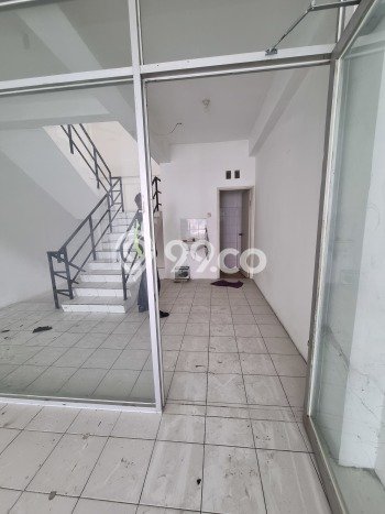 Ruko Disewakan Cepat di Sukolilo Surabaya LB 230m2 Ruko Disewakan Cepat di Sukolilo Surabaya LB 230m2