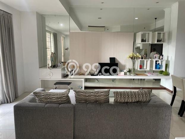 Dijual Apartemen di Surabaya 3 Kamar & 2 Kamar Mandi, Luas 164m2 Dijual Apartemen di Surabaya 3 Kamar & 2 Kamar Mandi, Luas 164m2