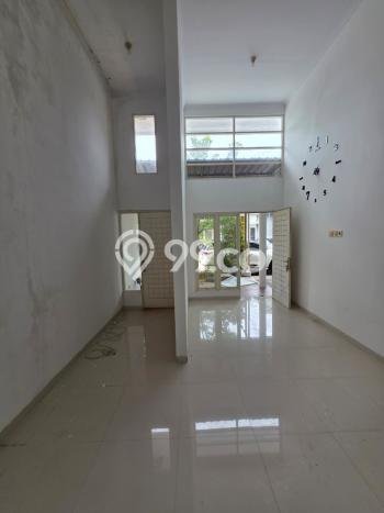 Dijual Rumah 2 Kamar Lokasi Ideal Nyaman dan Strategis di Rungkut Dijual Rumah 2 Kamar Lokasi Ideal Nyaman dan Strategis di Rungkut