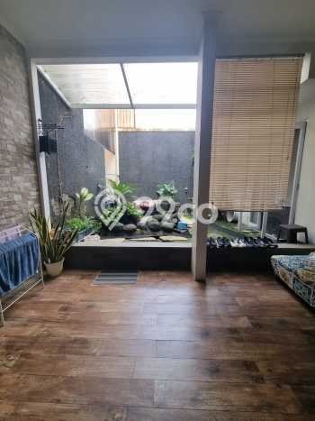 Rumah Elit LB 300m2 Siap Huni Desain Elegan di Citraland, Surabaya Rumah Elit LB 300m2 Siap Huni Desain Elegan di Citraland, Surabaya