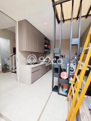 Rumah Modern 3 KT di Citraland Surabaya Full Furnished Rumah Modern 3 KT di Citraland Surabaya Full Furnished