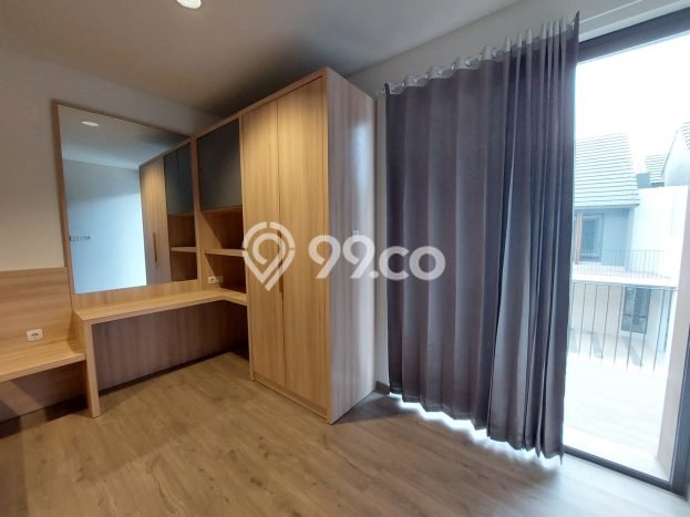Lokasi terbaik! Rumah siap pakai disewakan di Cakung LB 88m2 Lokasi terbaik! Rumah siap pakai disewakan di Cakung LB 88m2
