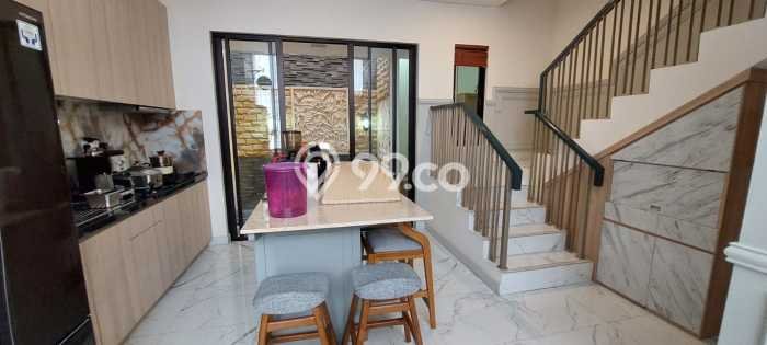 Dijual Rumah Elit Exclusive di Cakung, Jakarta Timur Dijual Rumah Elit Exclusive di Cakung, Jakarta Timur