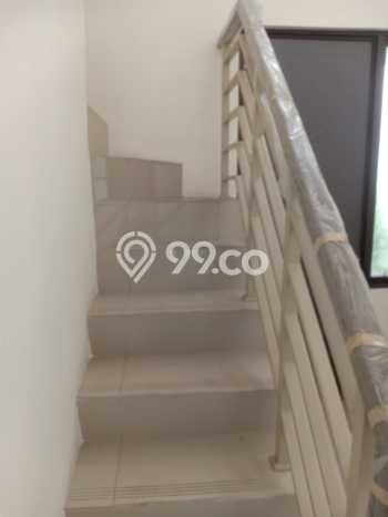 Rumah Modern 3 KT LT 90m2 di Jakarta Garden City Rumah Modern 3 KT LT 90m2 di Jakarta Garden City