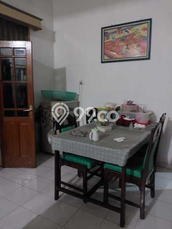 Rumah di , Surakarta, LT 172m2m² Bangunan 230m2m² Rumah di , Surakarta, LT 172m2m² Bangunan 230m2m²
