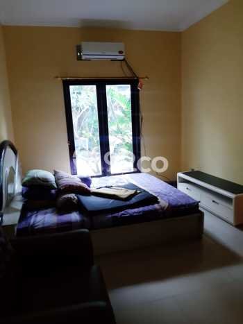 Lokasi terbaik! Rumah siap huni dikontrakkan di Solo Baru LB 270m2 Lokasi terbaik! Rumah siap huni dikontrakkan di Solo Baru LB 270m2