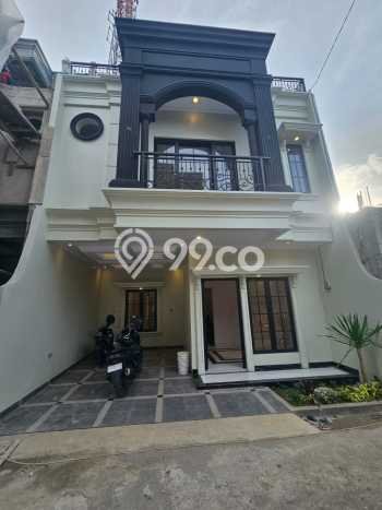 Dijual Rumah 4 Kamar Lokasi Strategis Nyaman dan Strategis di Jagakarsa Dijual Rumah 4 Kamar Lokasi Strategis Nyaman dan Strategis di Jagakarsa
