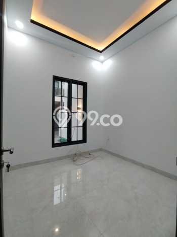 For Sale Rumah 4 Kamar Lokasi Strategis Bagus dan Strategis di Jagakarsa For Sale Rumah 4 Kamar Lokasi Strategis Bagus dan Strategis di Jagakarsa