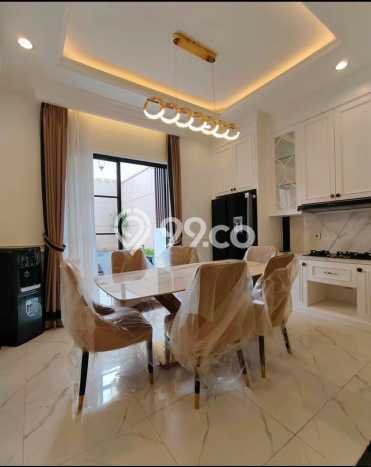 Dijual Rumah Premium dengan Fasilitas Sekitar Komplit di Jagakarsa, Jakarta Selatan Dijual Rumah Premium dengan Fasilitas Sekitar Komplit di Jagakarsa, Jakarta Selatan