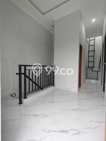 Rumah Strategis Modern Lb 70m2 di Cipayung, Jakarta Timur Rumah Strategis Modern Lb 70m2 di Cipayung, Jakarta Timur