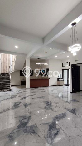 Jual Rumah Luas Elegan Dengan View Cantik di Araya, Malang Jual Rumah Luas Elegan Dengan View Cantik di Araya, Malang