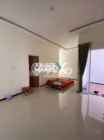 Jual Rumah Bagus Siap Huni LB 210m2 di Karangploso, Malang Jual Rumah Bagus Siap Huni LB 210m2 di Karangploso, Malang