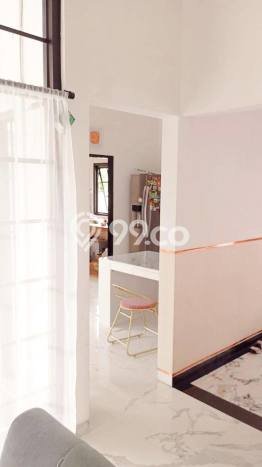 Hunian Elit LB 200m2 Siap Pakai Desain Elegan di Araya, Malang Hunian Elit LB 200m2 Siap Pakai Desain Elegan di Araya, Malang