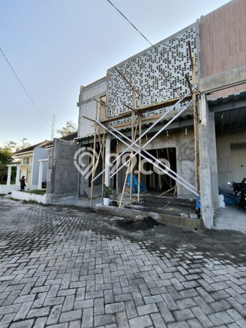 For Sale Rumah 3 Kamar Lokasi Strategis Nyaman dan Strategis di Sukun For Sale Rumah 3 Kamar Lokasi Strategis Nyaman dan Strategis di Sukun