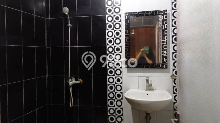 Disewakan! Rumah 2 Kamar Tidur &
2 Kamar Mandi di Gede Bage, Bandung Disewakan! Rumah 2 Kamar Tidur &
2 Kamar Mandi di Gede Bage, Bandung